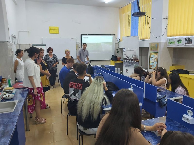 Ziua-Mondiala-impotriva-exploatarii-prin-munca-a-copiilor-8